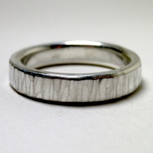 hammer stripe ring [4mm]