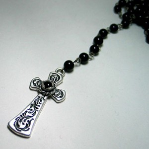 m cross [custom order rosario / 2011]