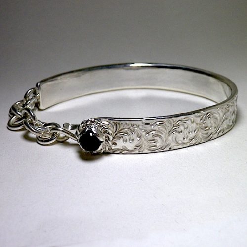 b_soultexbrace10mm_custom_onyx