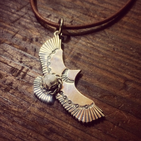 flying eagle pendant [natural stone]